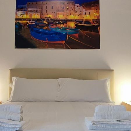 Liberty Futura Home Bari Bagian luar foto